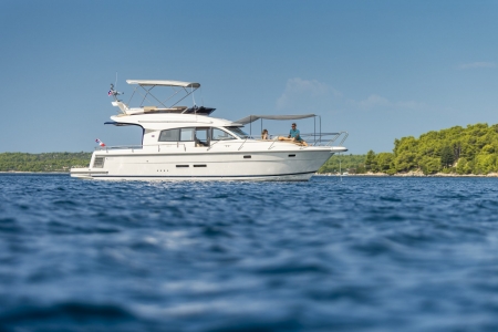 nimbus 405 flybridge image 1